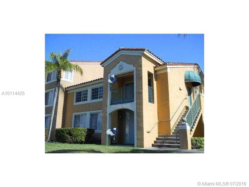 Beautiful 2 bed 1 bath with Lake View at Enclave at Miramar. Washer & Dryer in unit. This one is a must see, don't miss out on this amazing opportunity. Close to Parks, Shopping, Highways. Unit is Tenant occupied until 8/18/2016
