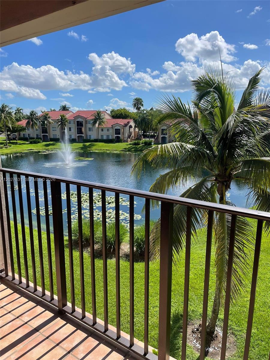2081 Renaissance Blvd 306