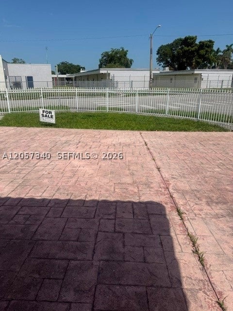 17545 NW 49 CT