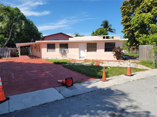 1120 E LE JEUNE RD, HIALEAH, FL 33010 - Image 3ecf3bdac2cdb162c5d0fa0767627295/4015771743