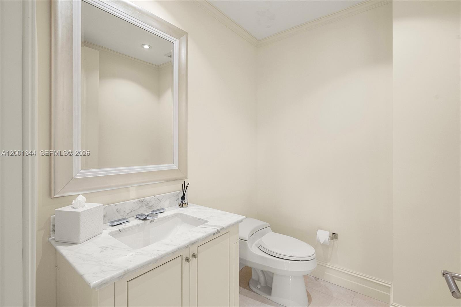 ALTOS DEL MAR NO. 5 - Residential