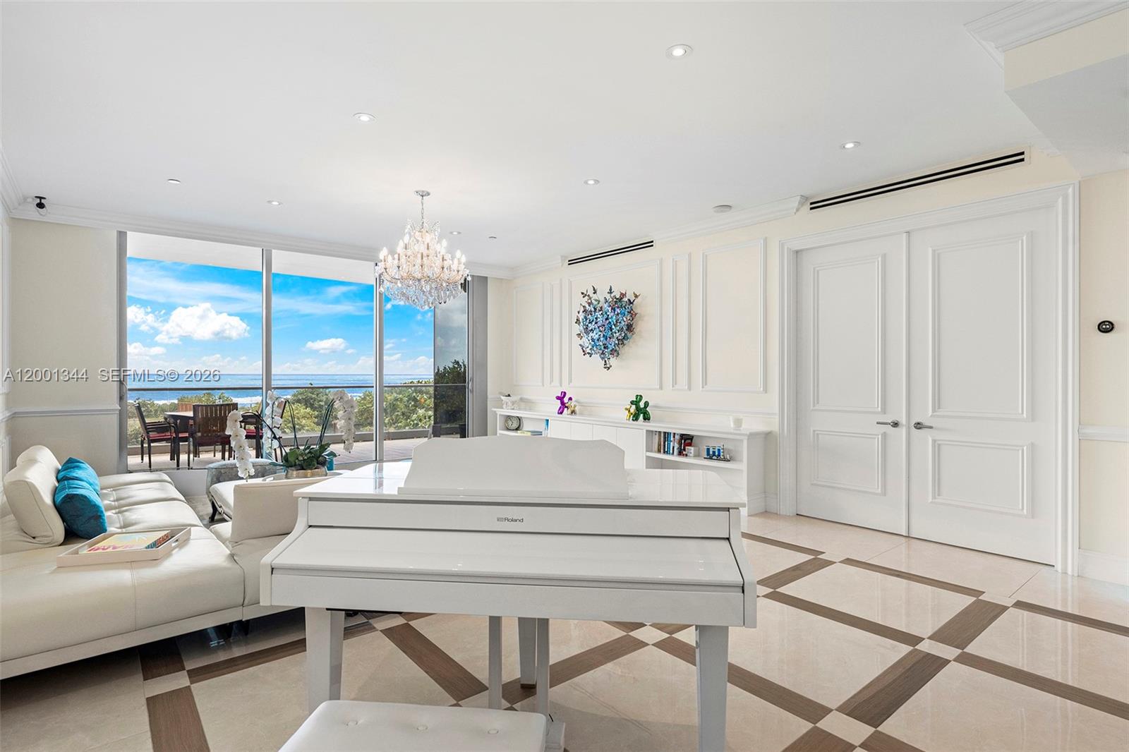 ALTOS DEL MAR NO. 5 - Residential