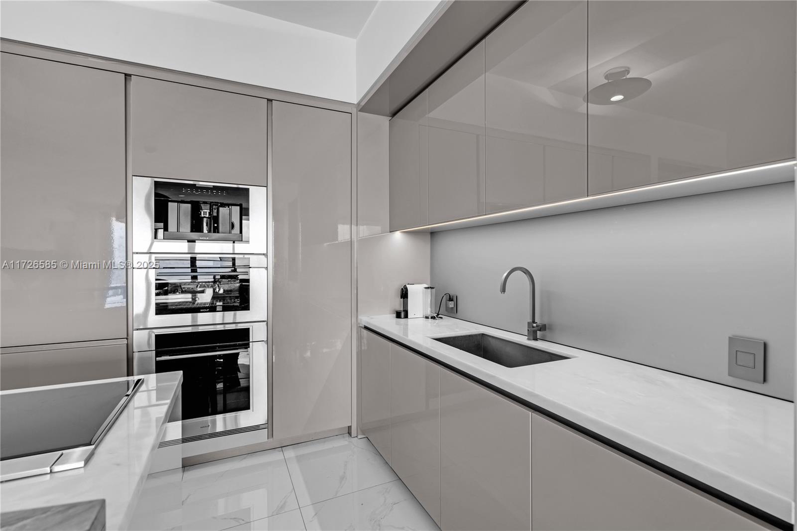 18975 COLLINS CONDO - Residential Lease