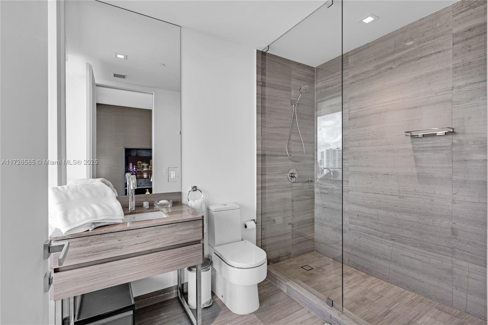 18975 COLLINS CONDO - Residential Lease