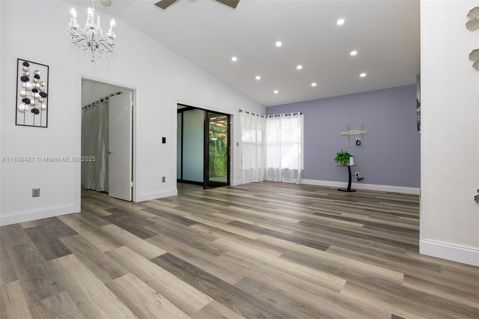 15230 SW 68th St 34-30