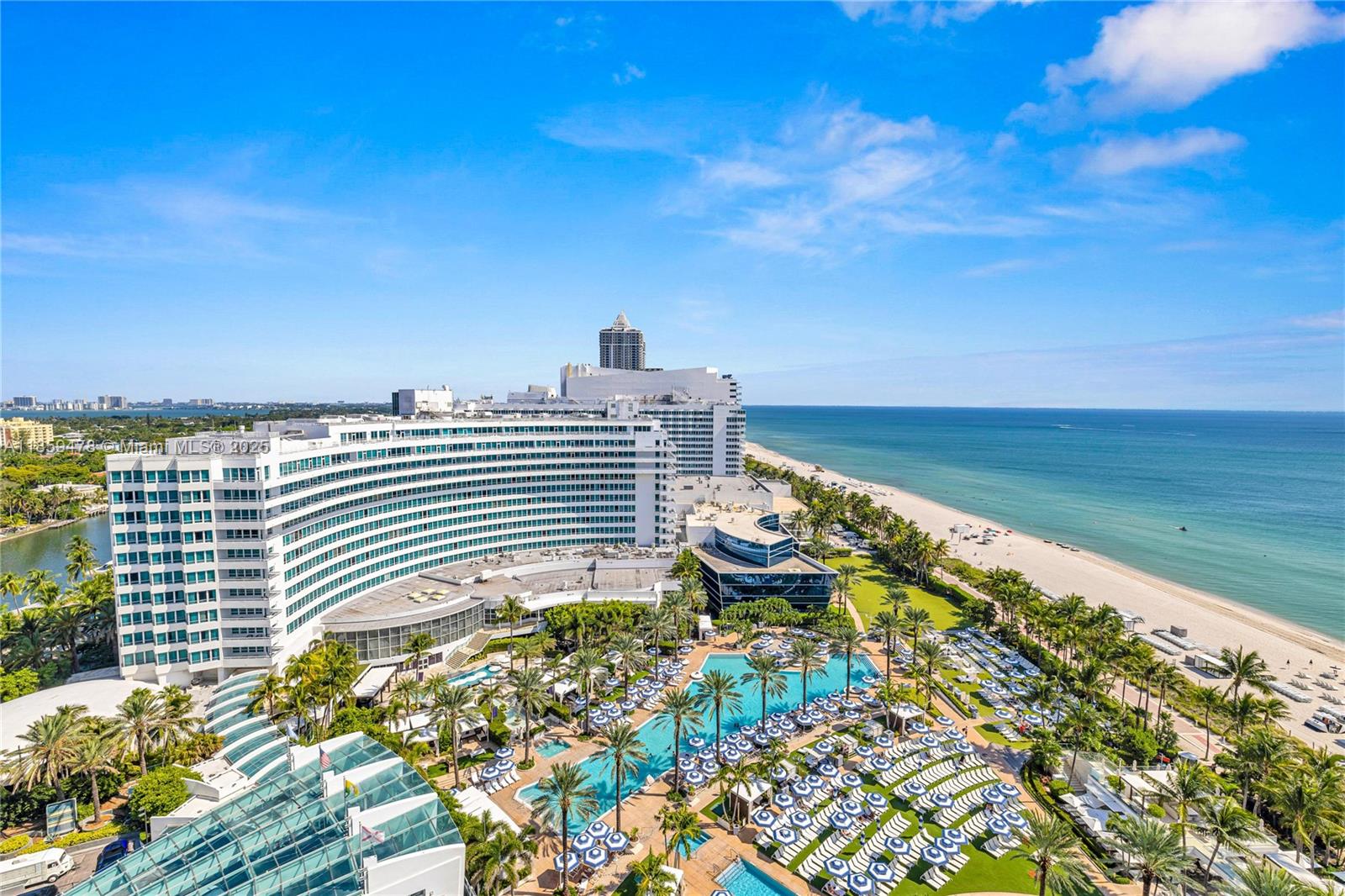 4391 Collins Ave 1706-1707