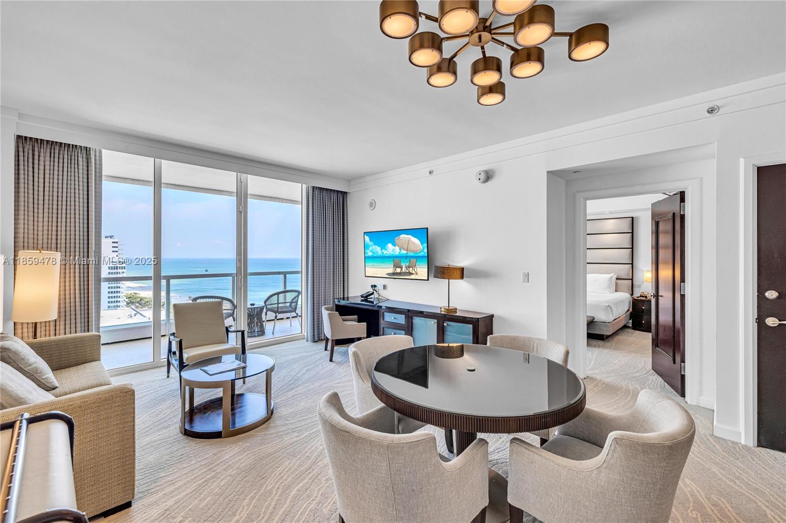 FONTAINEBLEAU III OCEAN C - Residential