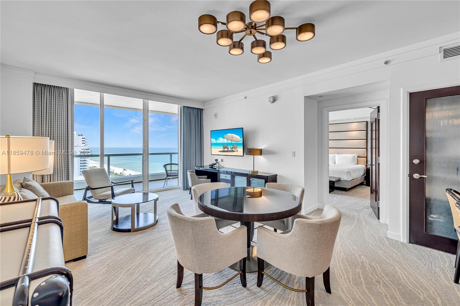 FONTAINEBLEAU III OCEAN C - Residential