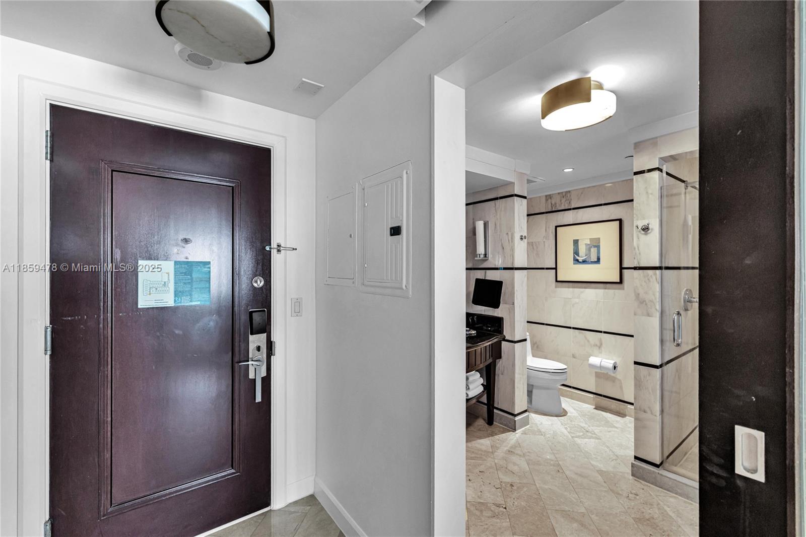 FONTAINEBLEAU III OCEAN C - Residential