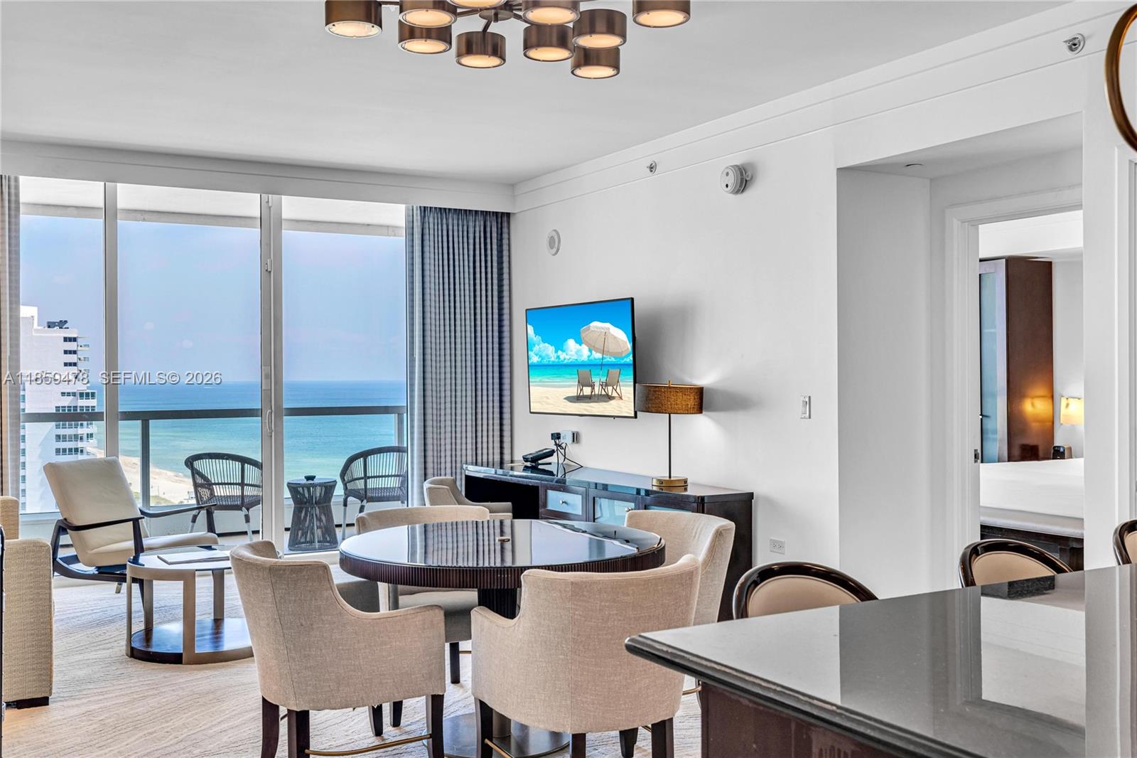 4391 Collins Ave 1706/1707