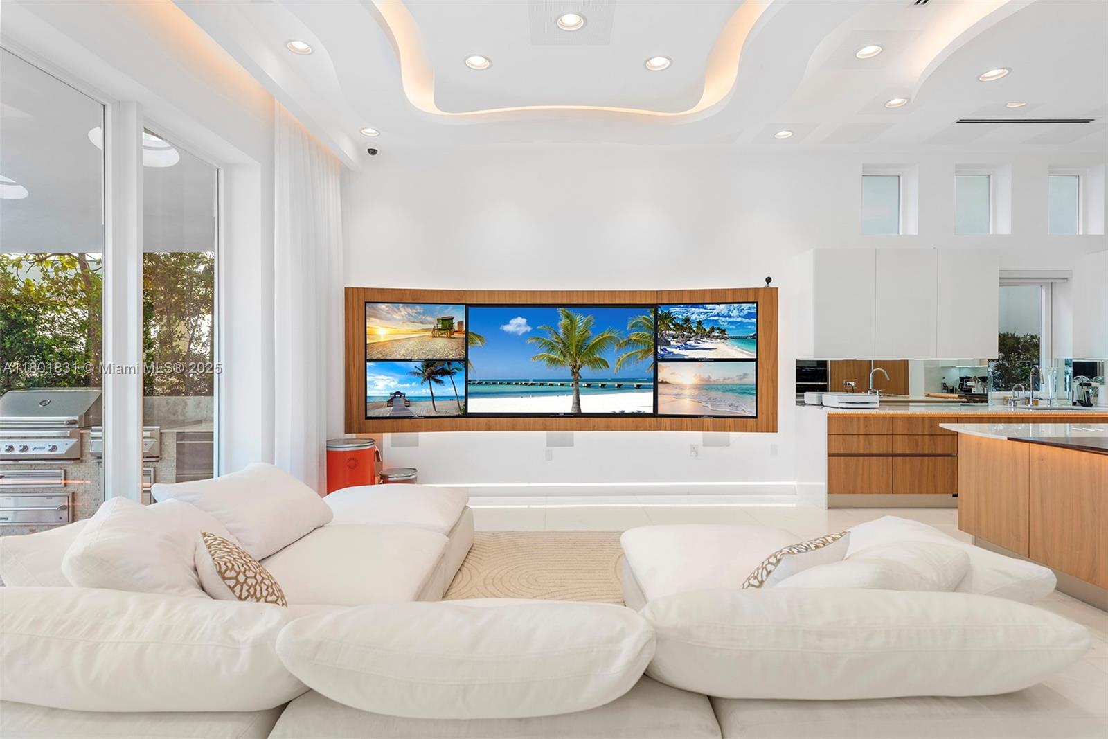 BISCAYNE POINT - Residential