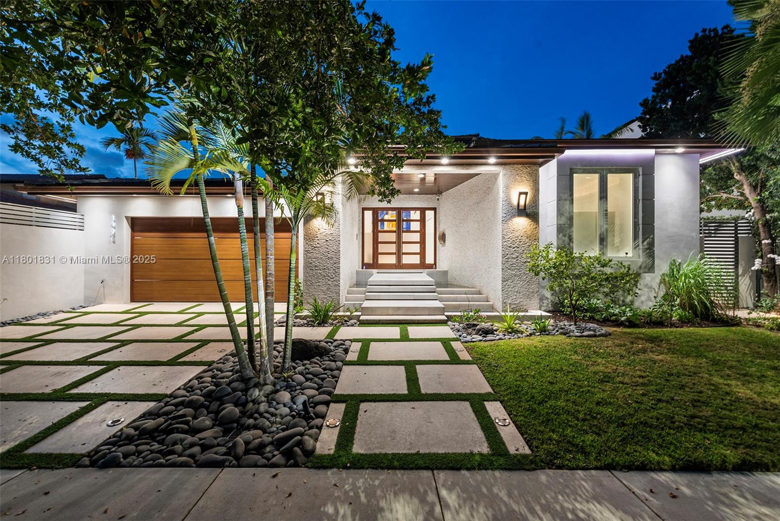 BISCAYNE POINT - Residential
