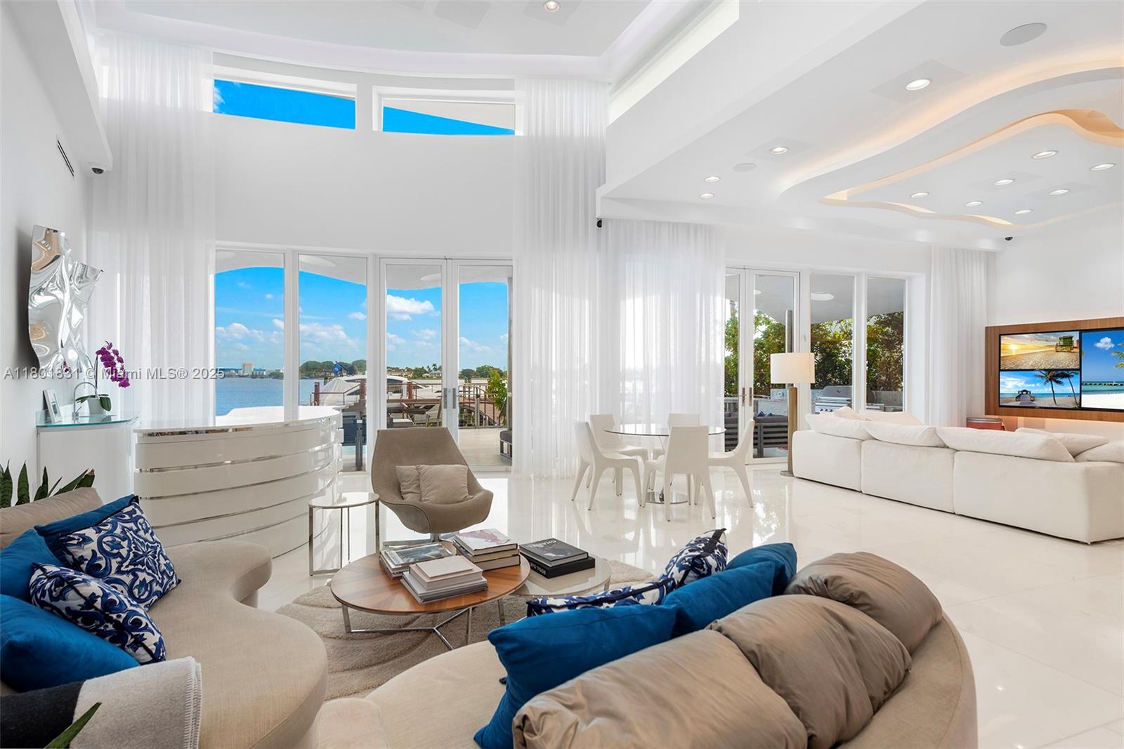 BISCAYNE POINT - Residential