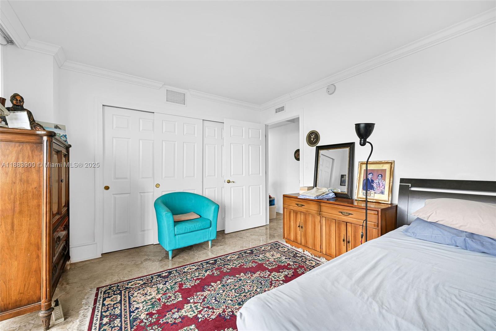 CORONADO CONDO- TOWER II - Residential Lease