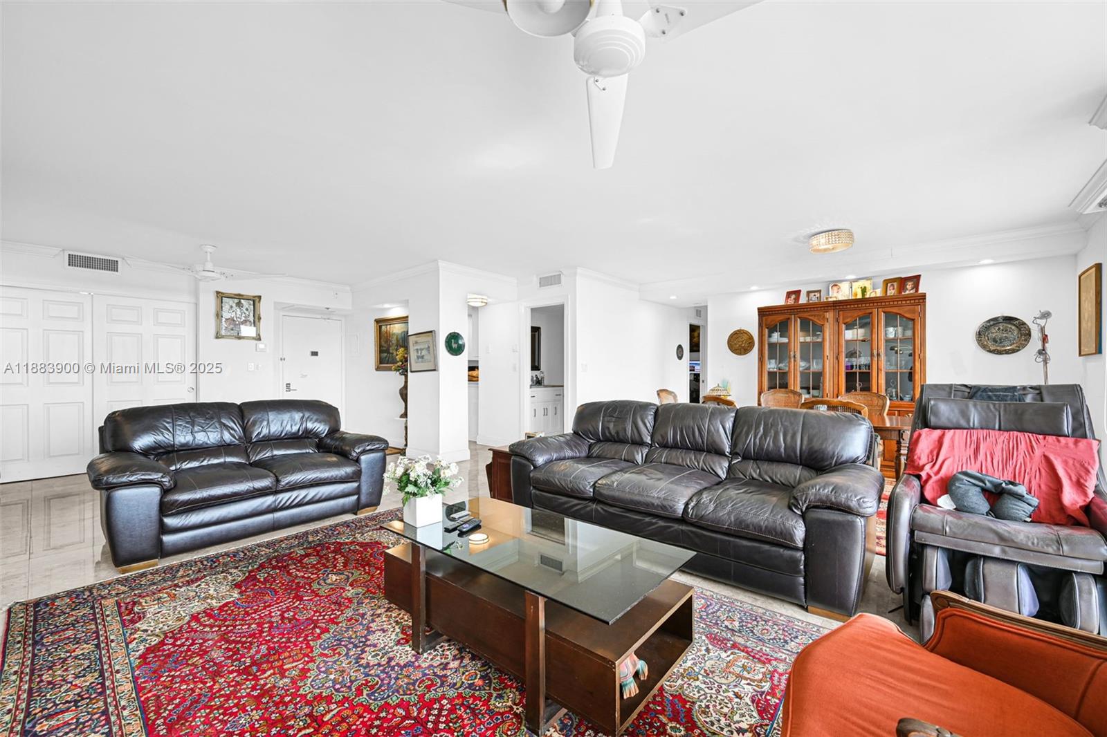 CORONADO CONDO- TOWER II - Residential Lease