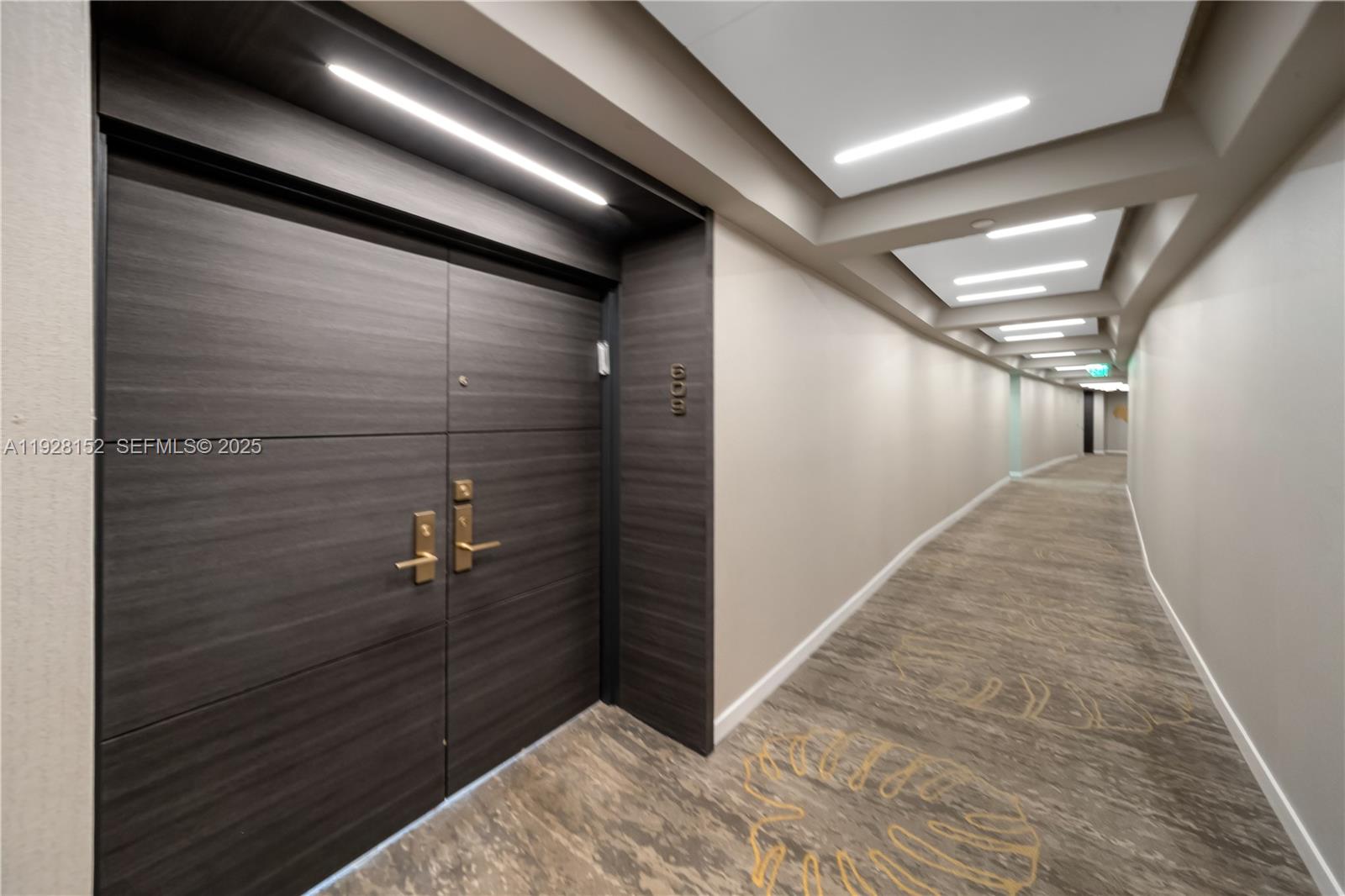 NINE ISLAND AVENUE CONDO - Residential