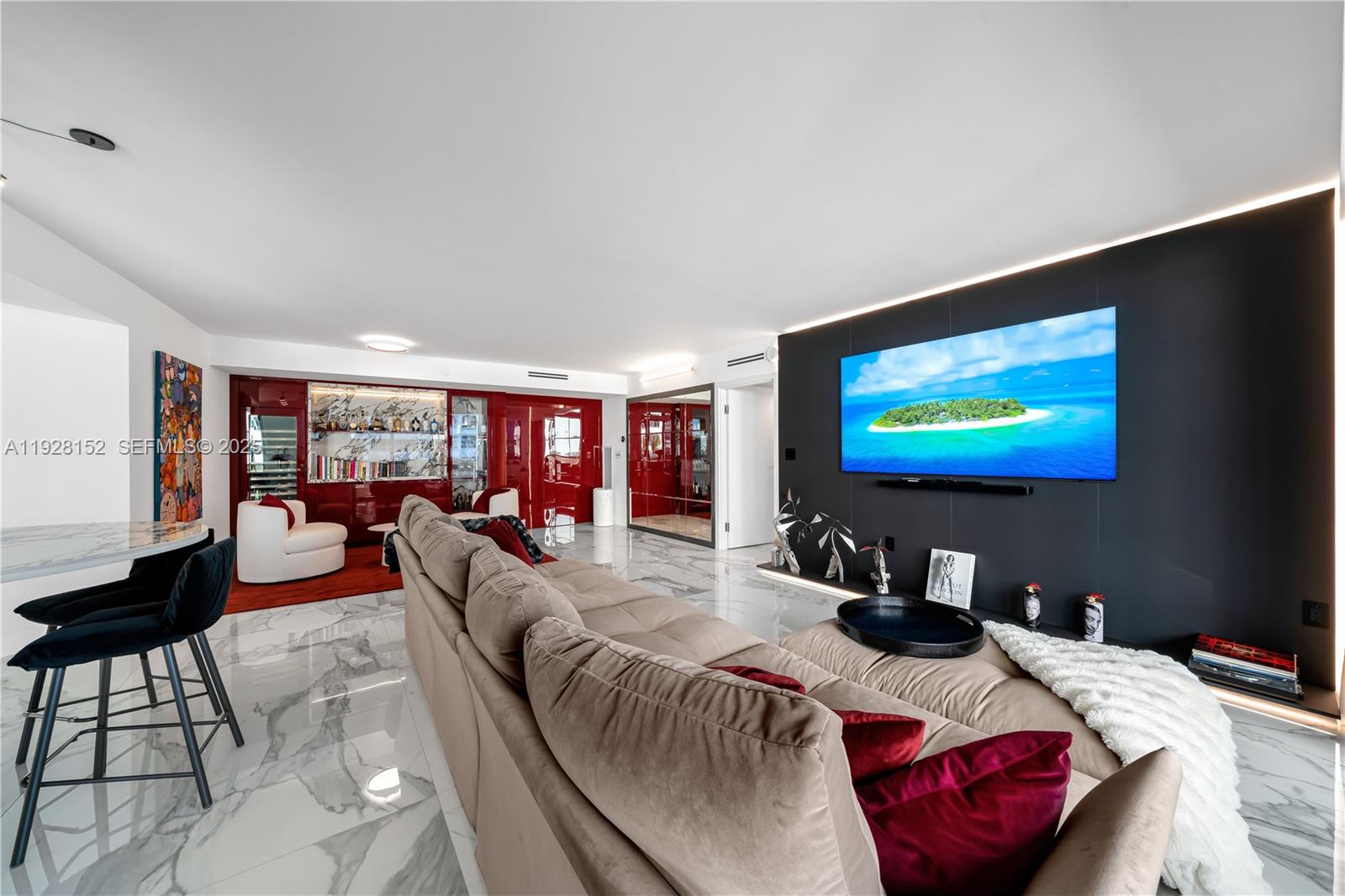 NINE ISLAND AVENUE CONDO - Residential