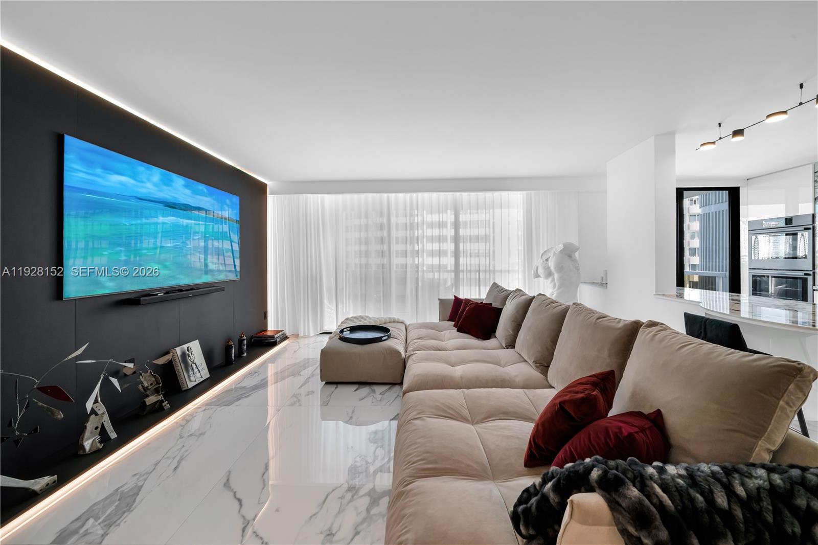 NINE ISLAND AVENUE CONDO - Residential