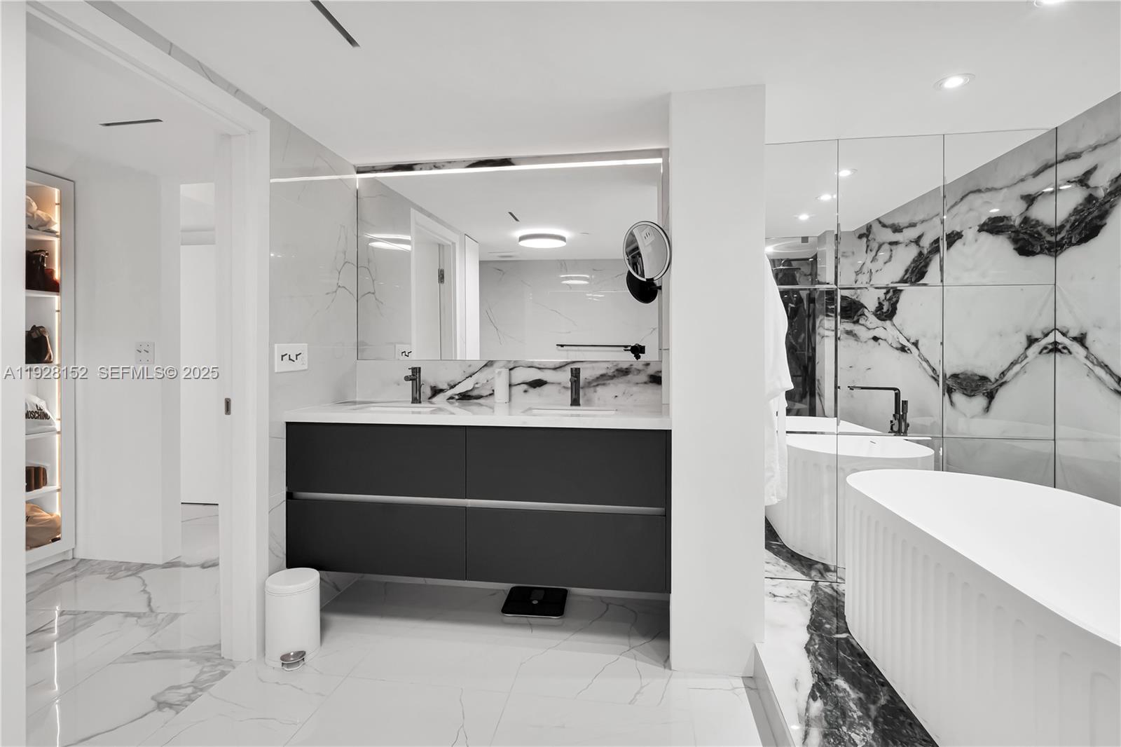 NINE ISLAND AVENUE CONDO - Residential