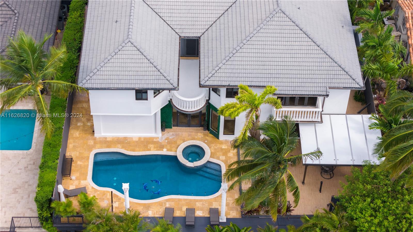 EASTERN SHORES - Residential