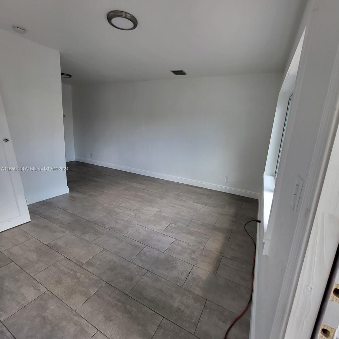 ROSE LAWN PK A SUB - Residential Income