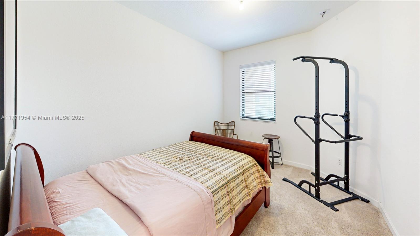 S ALLAPATTAH GARDENS - Residential