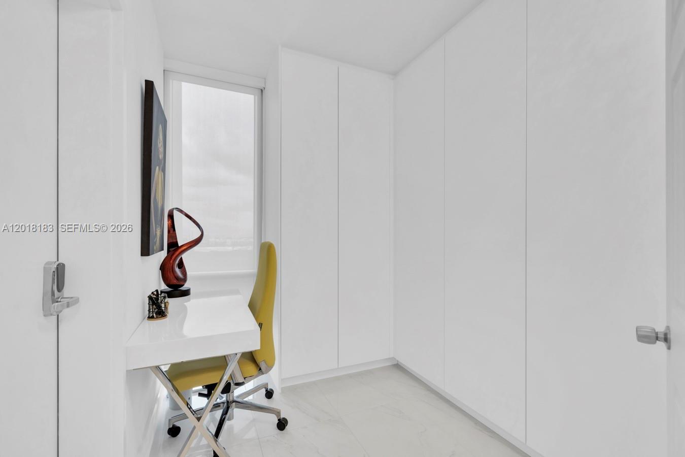 THE HARBOUR NORTH CONDO - Residential