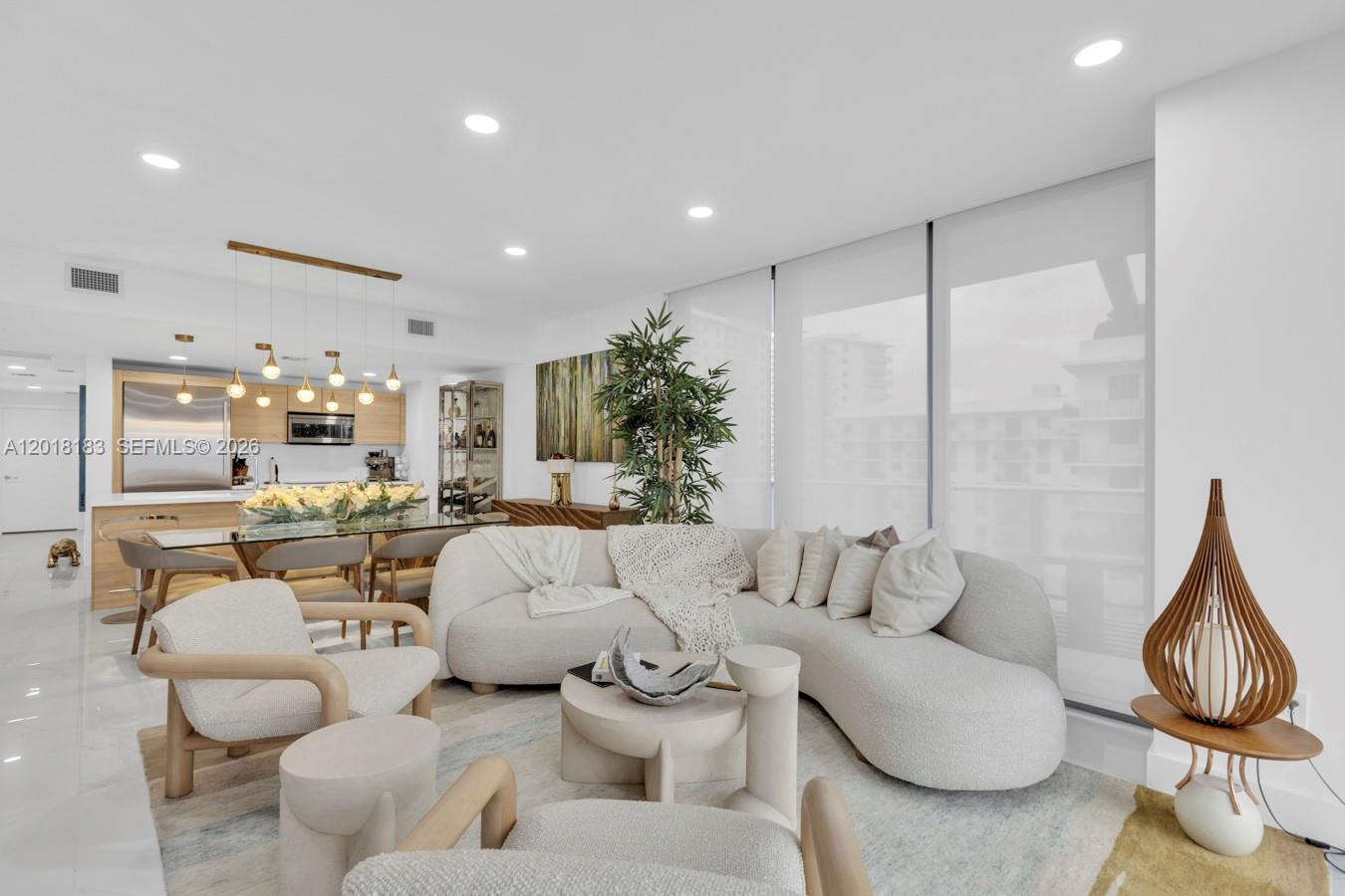 THE HARBOUR NORTH CONDO - Residential