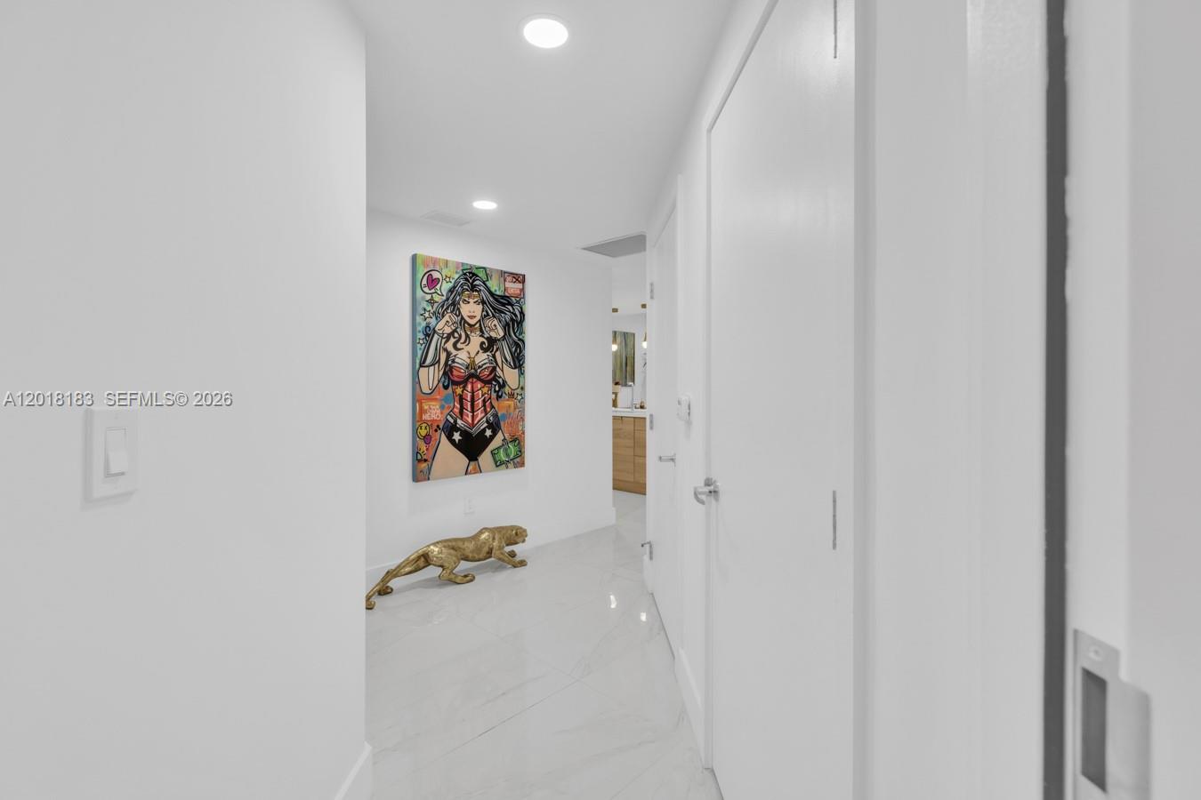 THE HARBOUR NORTH CONDO - Residential