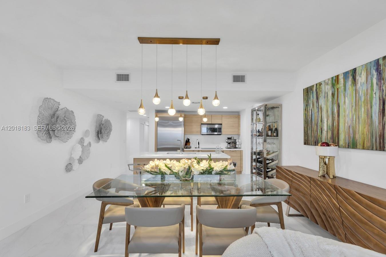 THE HARBOUR NORTH CONDO - Residential