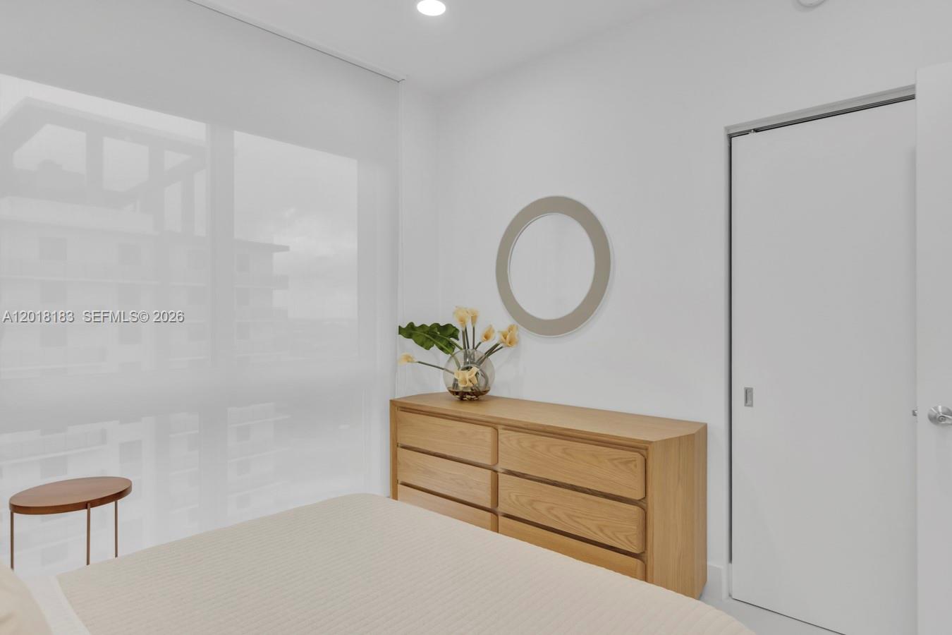 THE HARBOUR NORTH CONDO - Residential