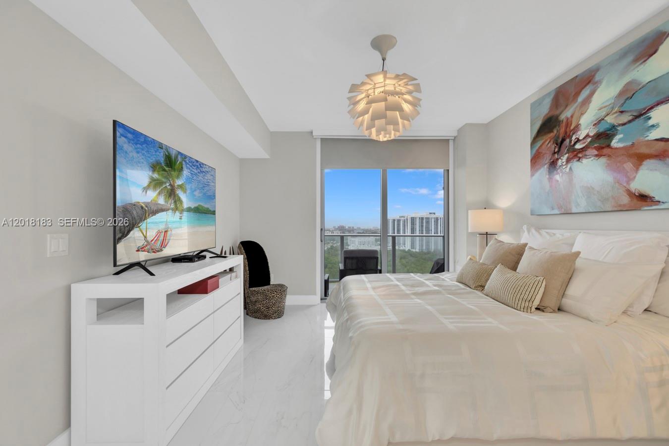 THE HARBOUR NORTH CONDO - Residential