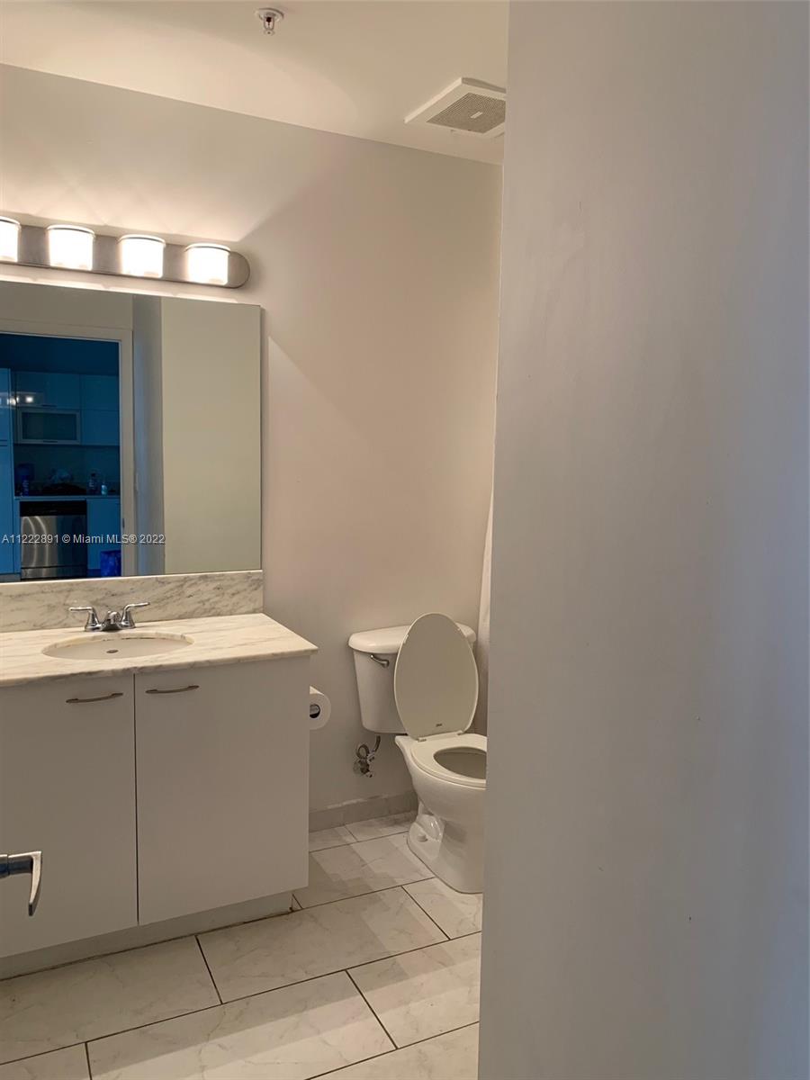THE LOFT DOWNTOWN II COND - Residential