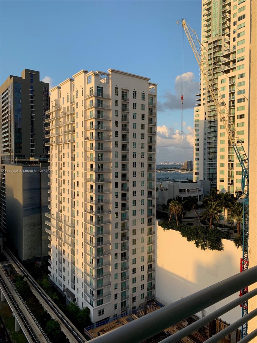 THE LOFT DOWNTOWN II COND - Residential