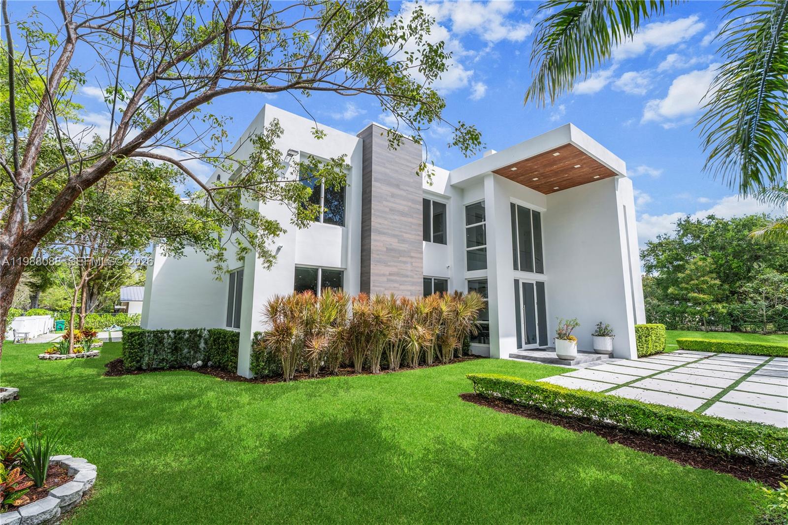 BAY RIDGE ESTS - Residential