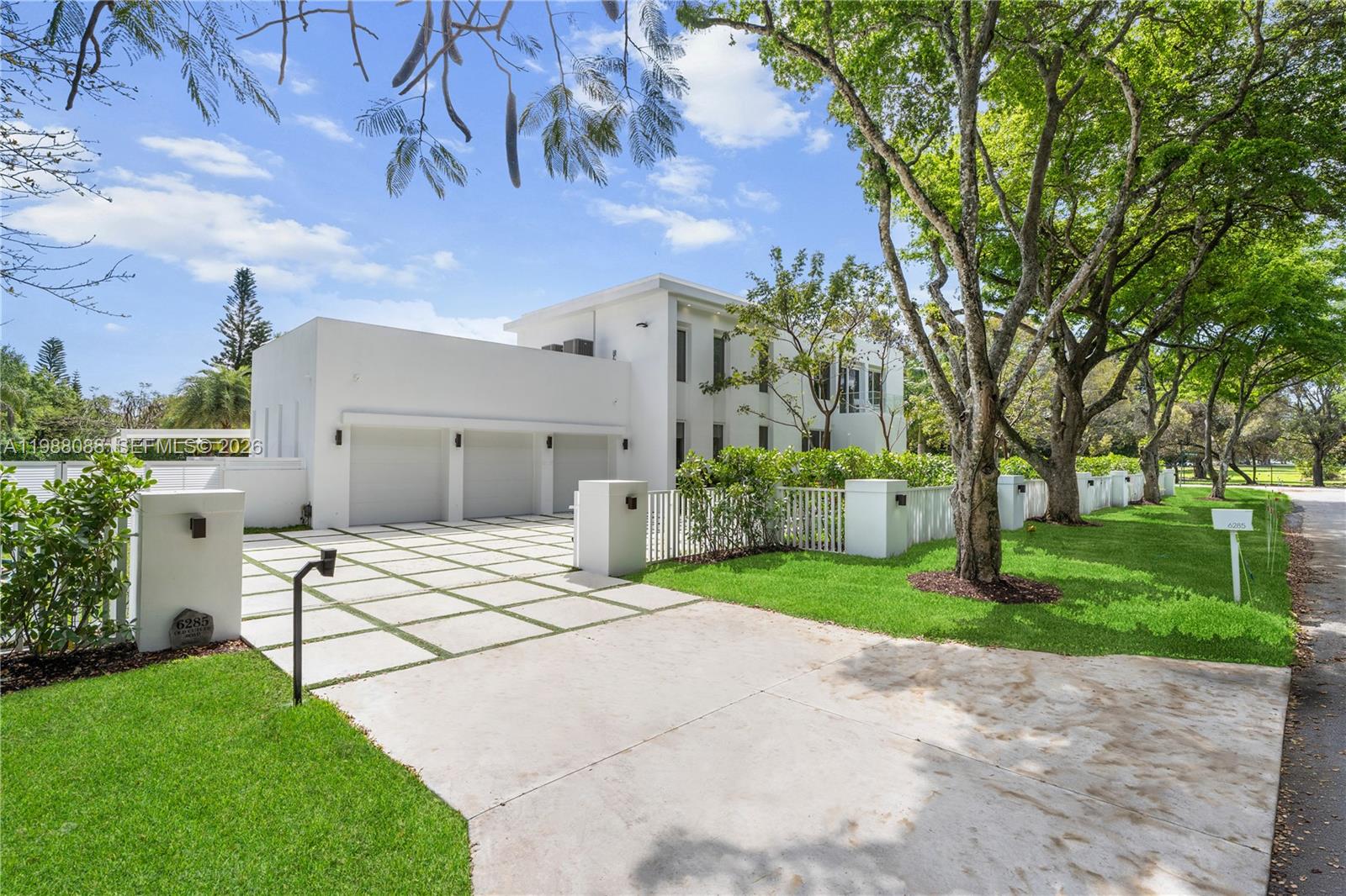 BAY RIDGE ESTS - Residential