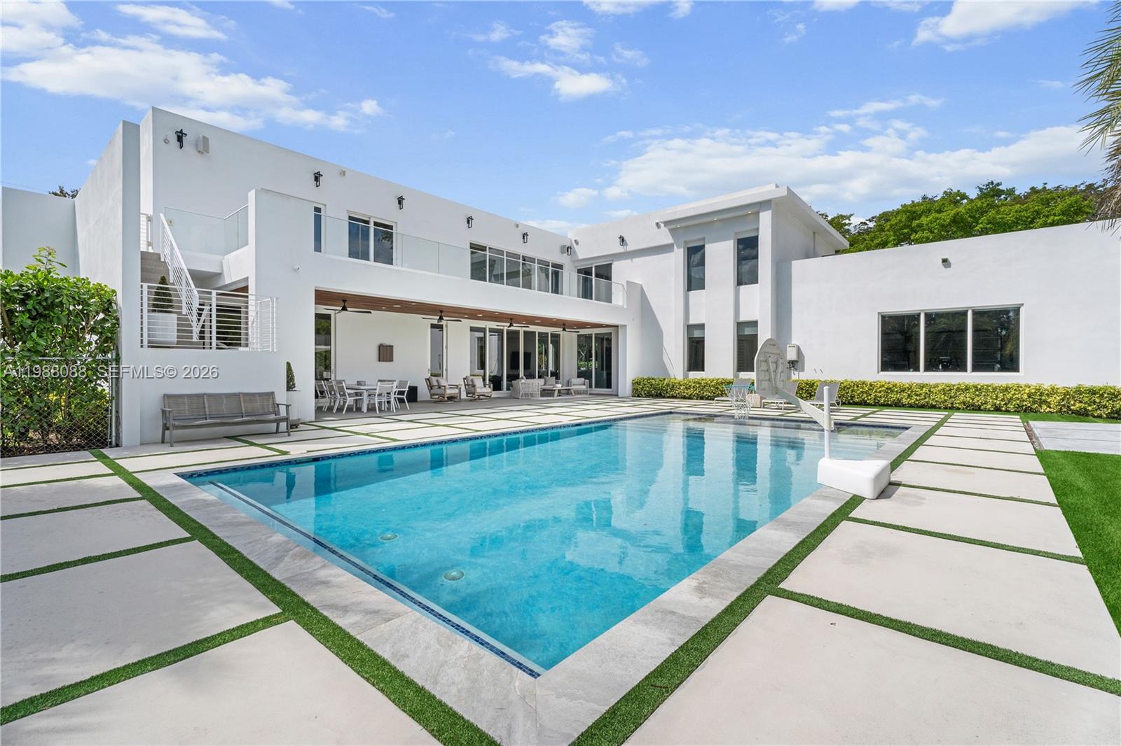 BAY RIDGE ESTS - Residential