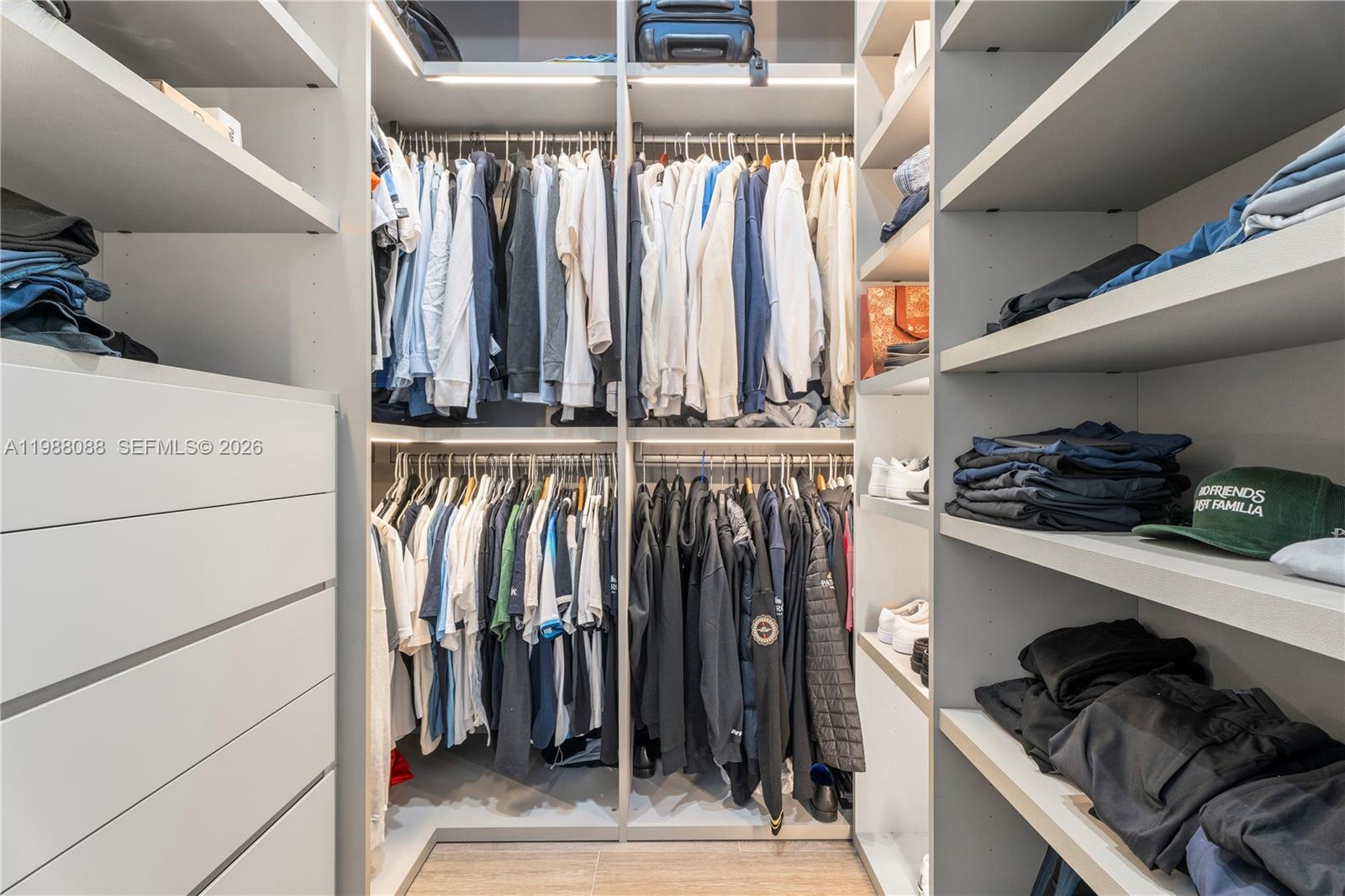 BAY RIDGE ESTS - Residential