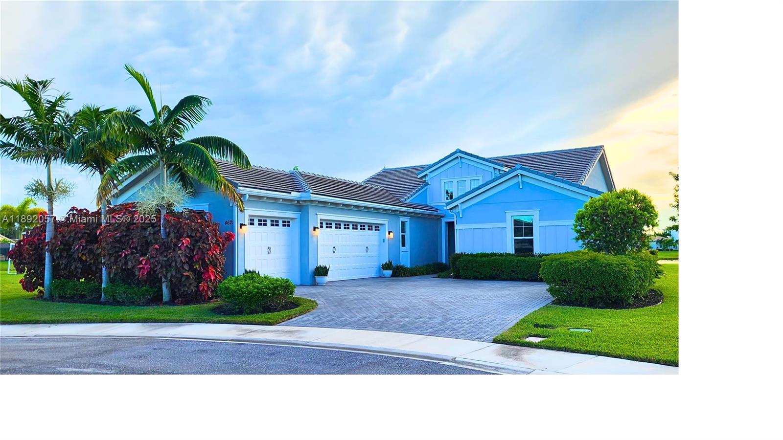 GROVES OF WESTLAKE - Residential