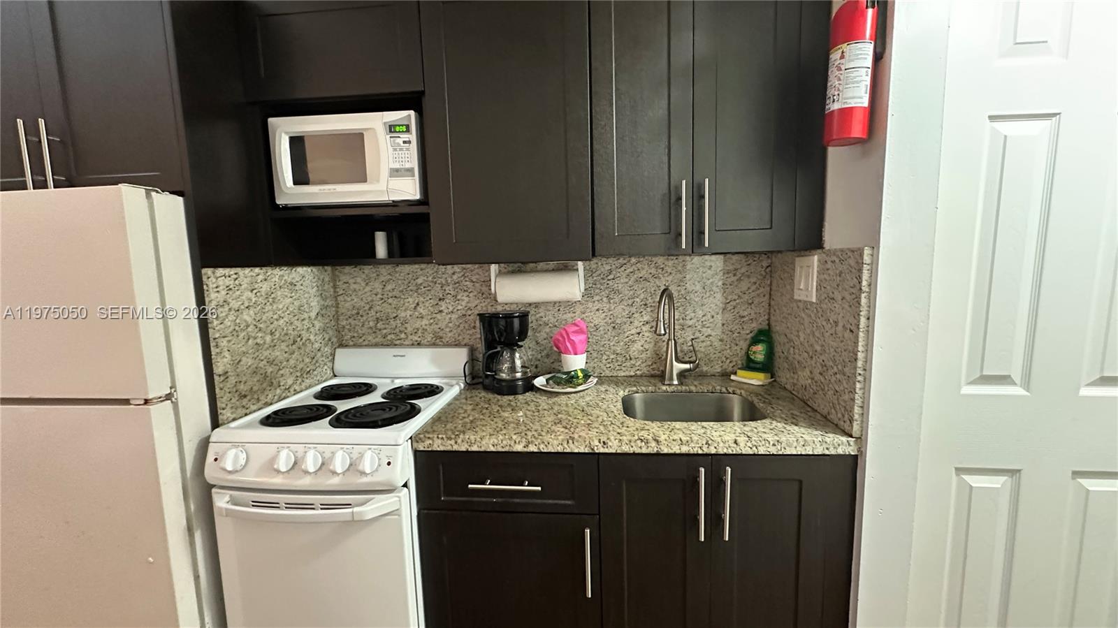 19201 Collins Ave 1029