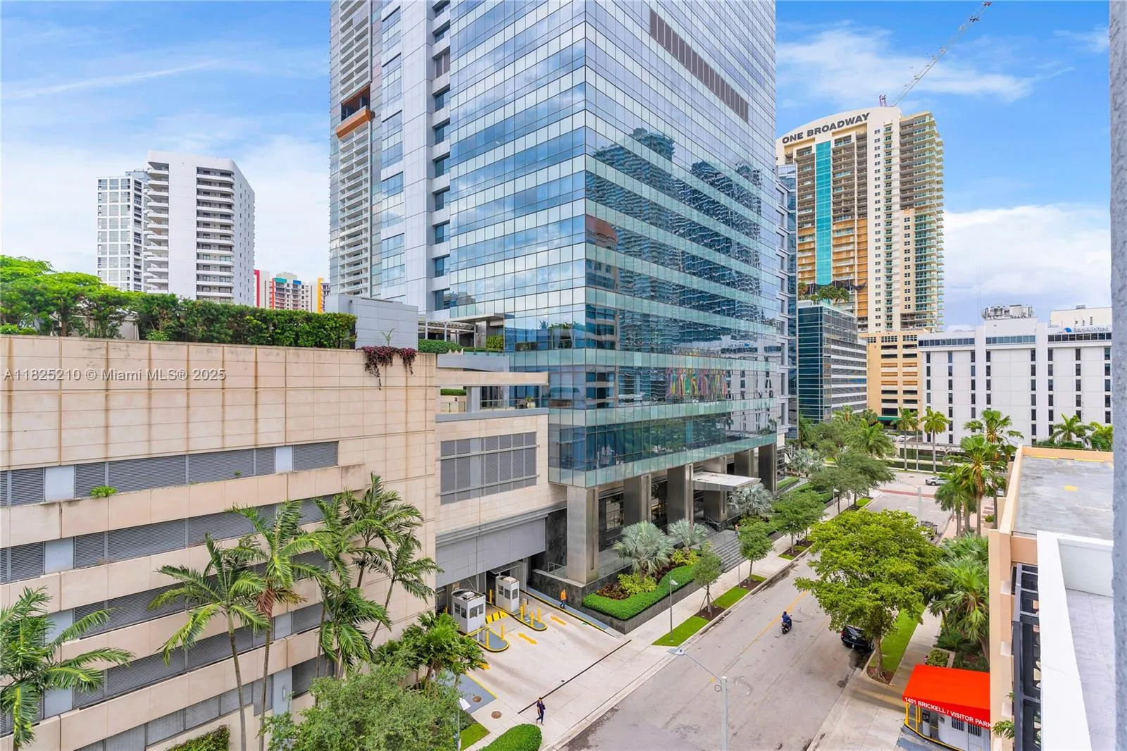 Miami, Florida 33131, United States, 2 Bedrooms Bedrooms, ,2 BathroomsBathrooms,Residential,Active,155102