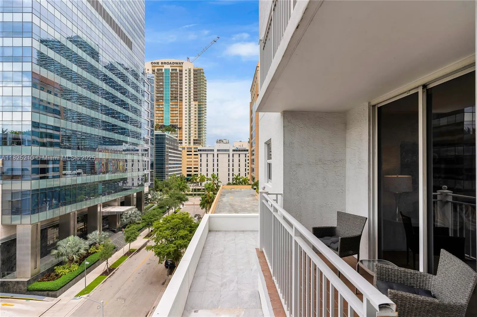 Miami, Florida 33131, United States, 2 Bedrooms Bedrooms, ,2 BathroomsBathrooms,Residential,Active,155102