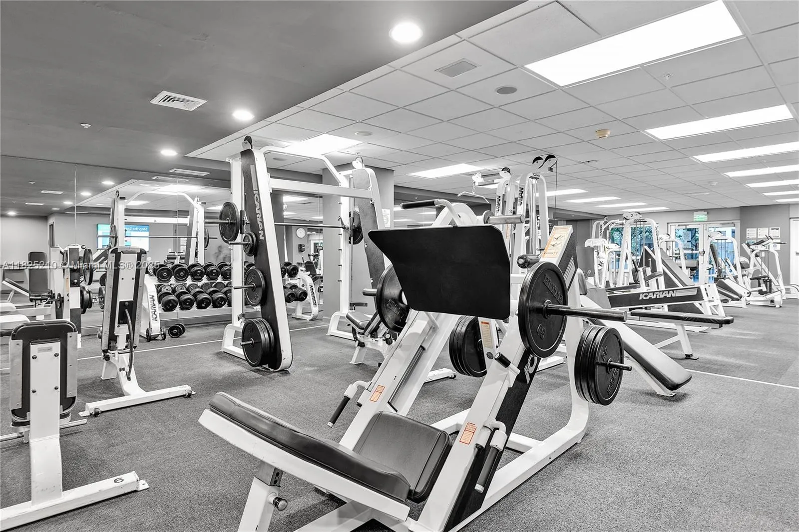 Miami, Florida 33131, United States, 2 Bedrooms Bedrooms, ,2 BathroomsBathrooms,Residential,Active,155102