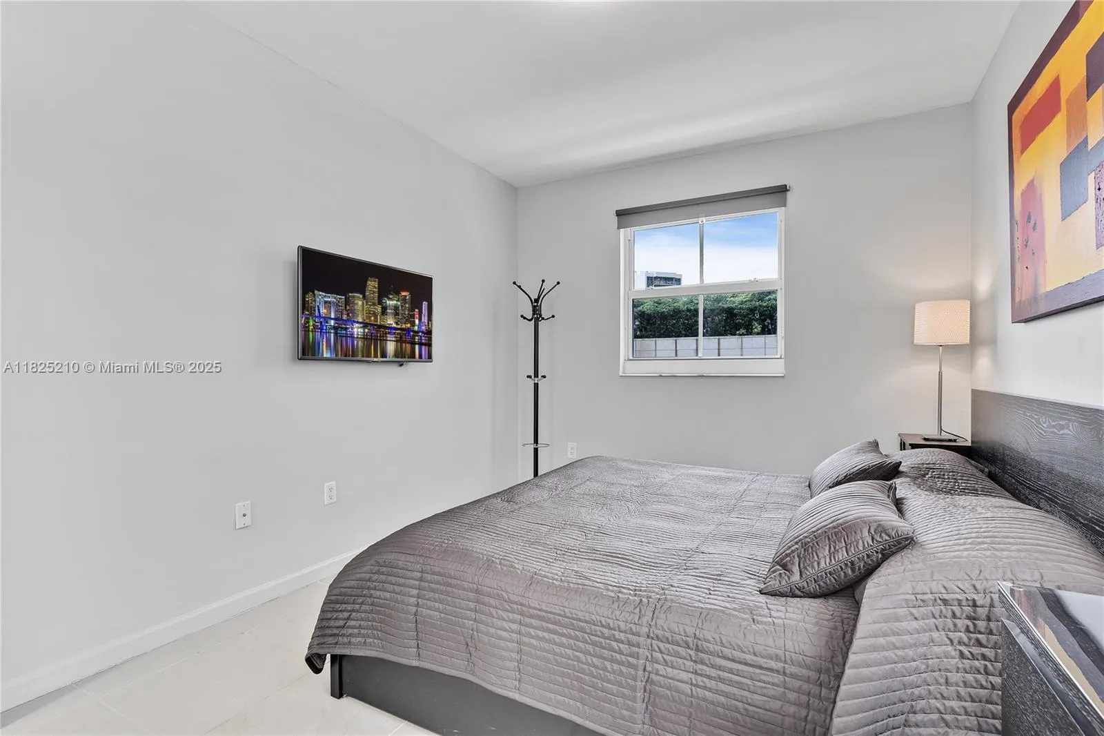 Miami, Florida 33131, United States, 2 Bedrooms Bedrooms, ,2 BathroomsBathrooms,Residential,Active,155102