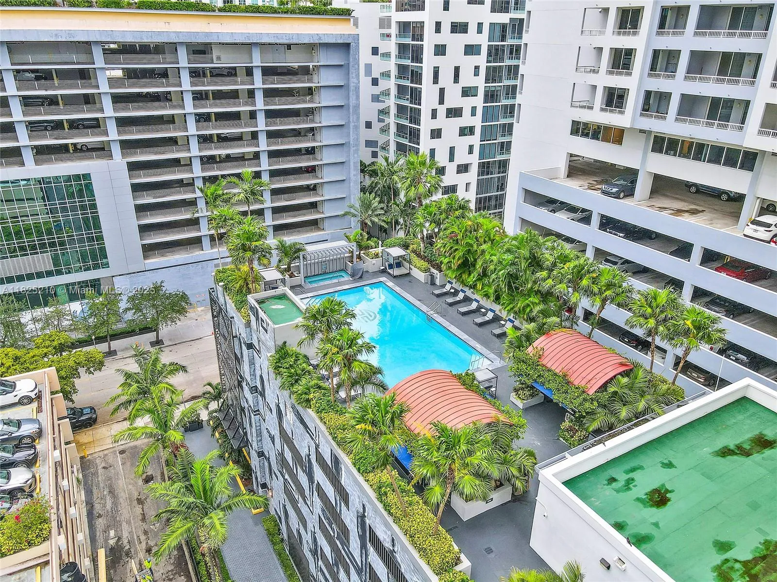 Miami, Florida 33131, United States, 2 Bedrooms Bedrooms, ,2 BathroomsBathrooms,Residential,Active,155102