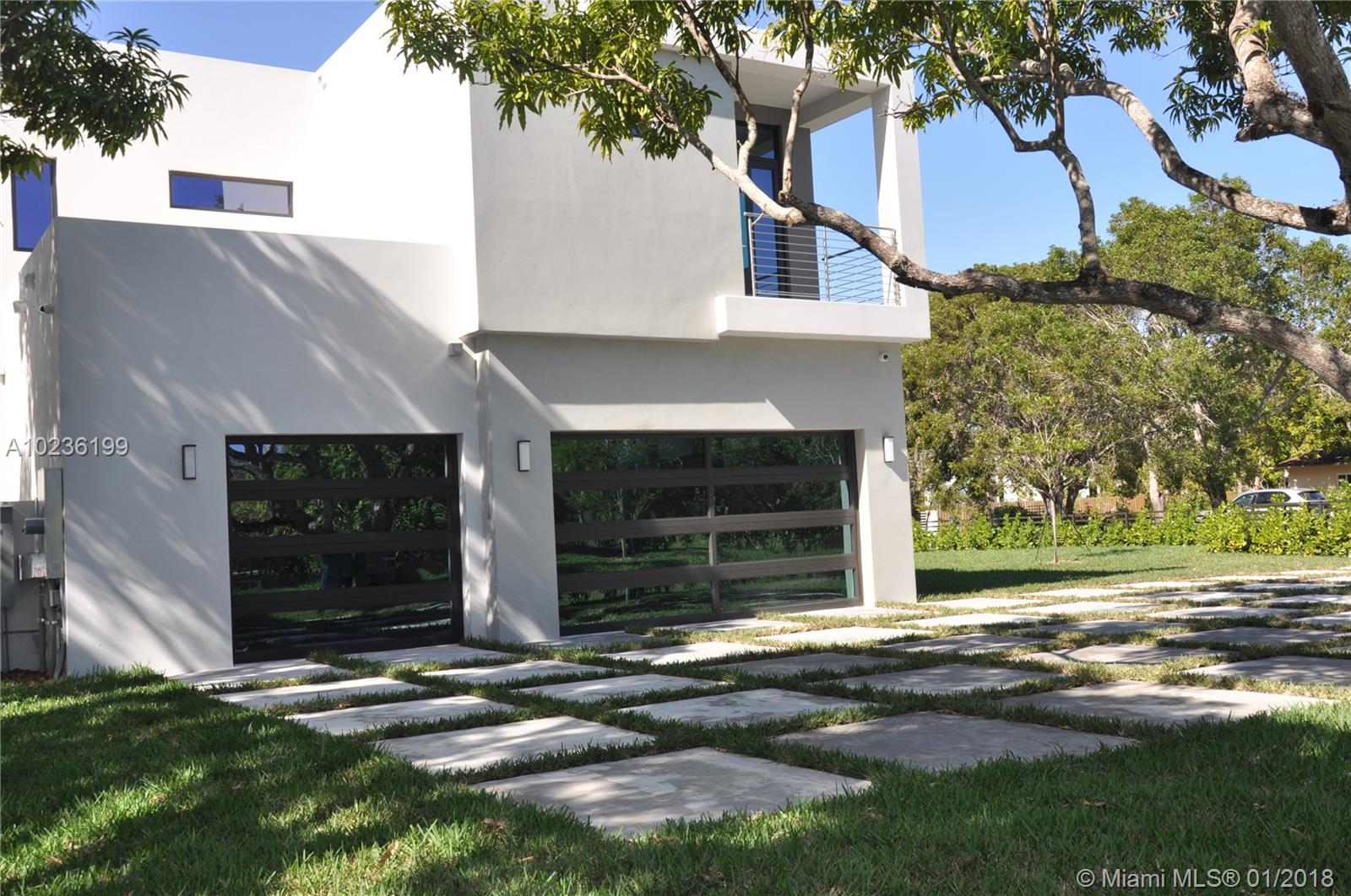 BRIERCLIFF SUB PINECREST - Residential