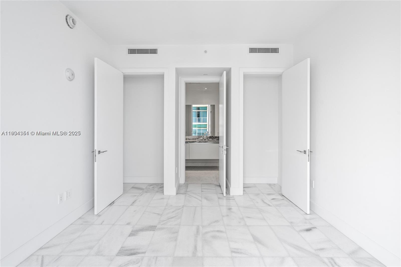 Missoni Baia Condo - Residential