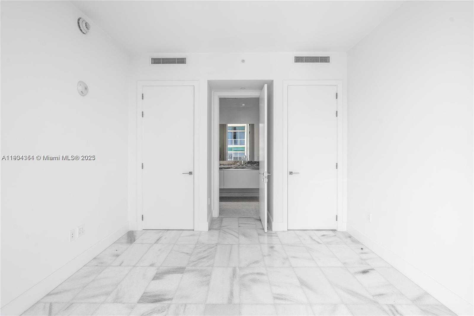 Missoni Baia Condo - Residential