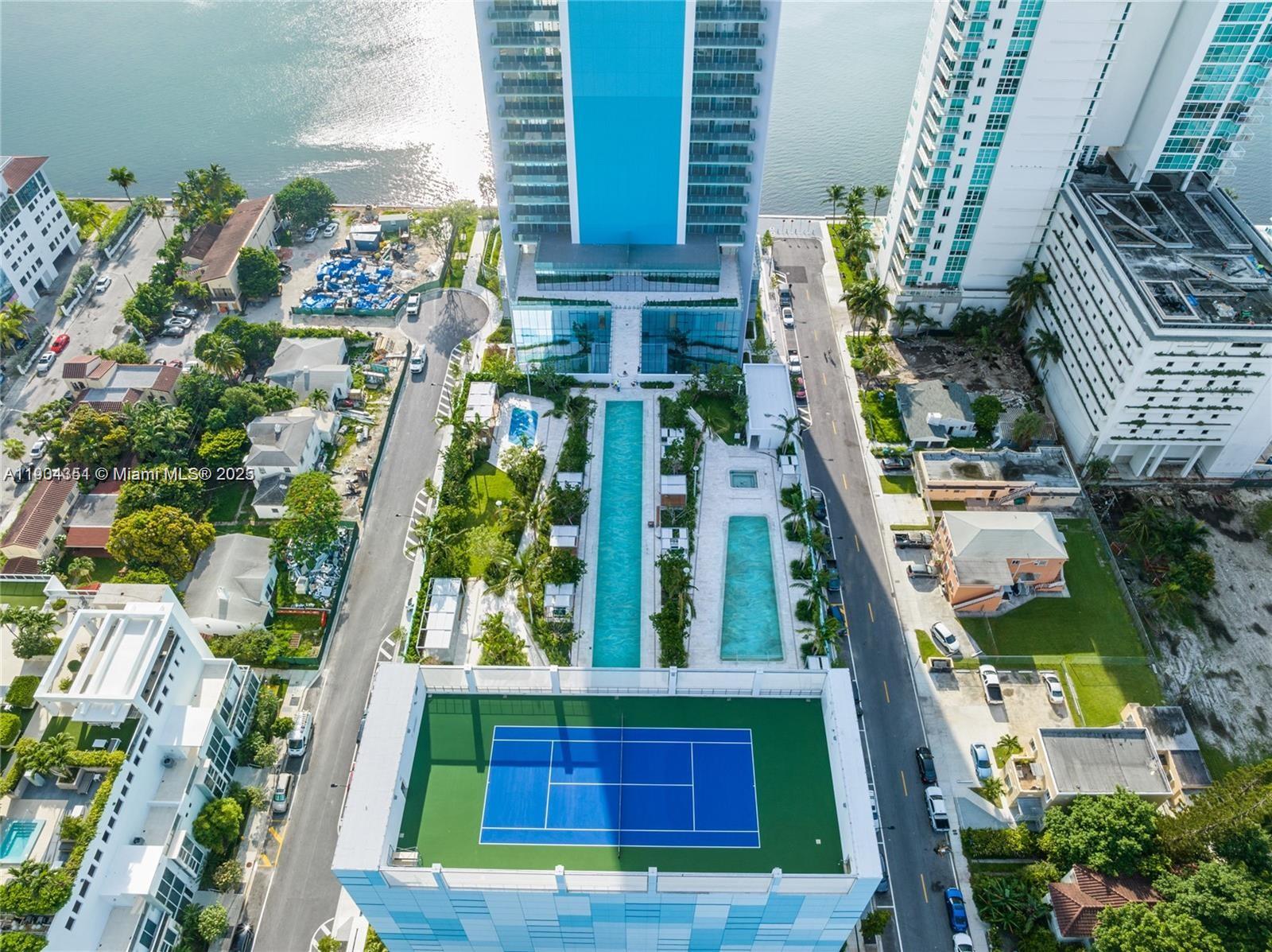 Missoni Baia Condo - Residential