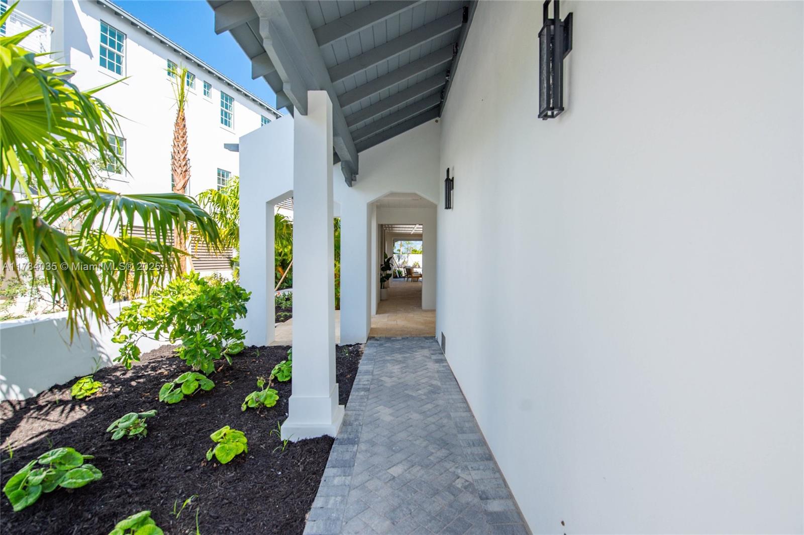 Grassy Key - Residential